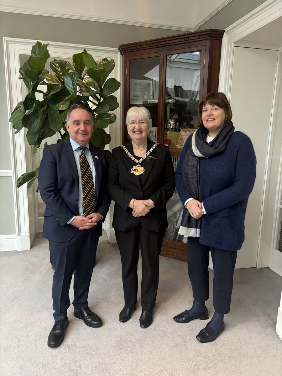 AILGIRE's tweet image. Our National Executive Committee advanced a number of key #localgov issues today at their monthly meeting hosted in Kilkenny County Council - many thanks to the Cathaoirleach, AILG Executive member @seanohargain and CE Lar Power for the warm welcome to the Marble County!