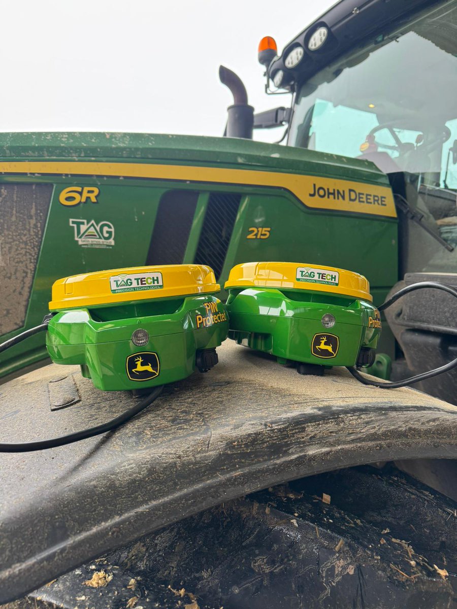 tallisamosgroup's tweet photo. 📡#JohnDeere SF7500 Receivers🟢🟡installed to a long standing customer by #TAGTECH #Leominster to upgrade their existing #PrecisionAg Tech
✅ High accuracy
✅ Fast pull-in times
For more details on how precision tech can improve the efficiency of your business call📲07893 933804 https://t.co/cizKeiaWZT