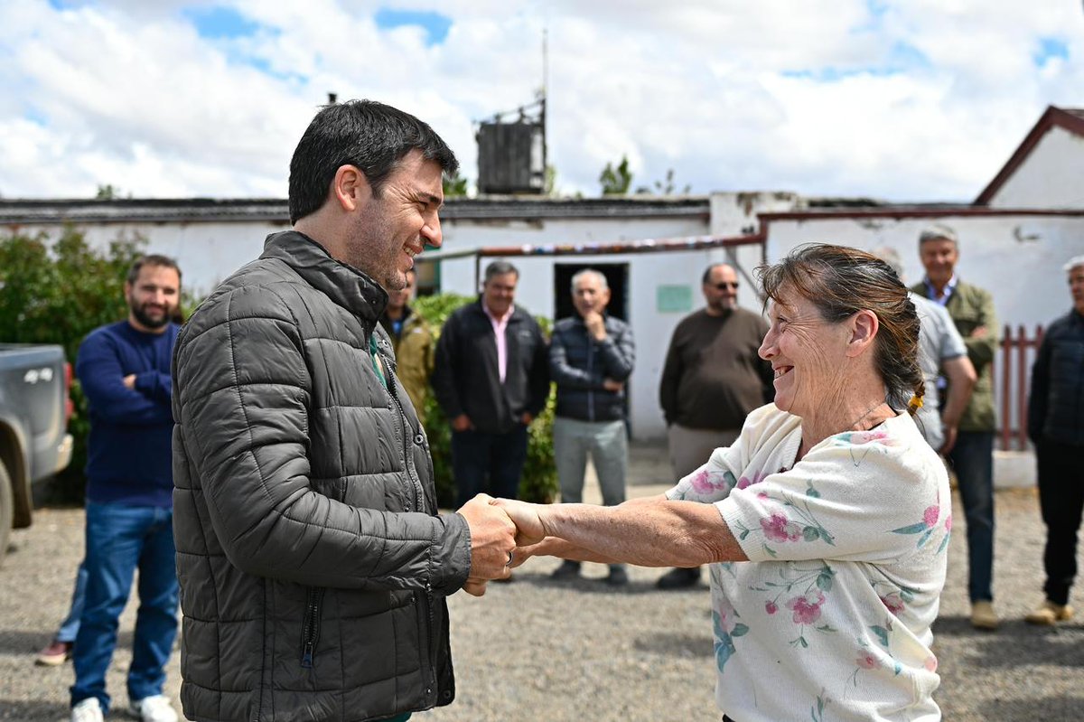 #Chubut Comenzó la obra de la Ruta Nacional 40 “Los Tamariscos - Facundo” con fondos provinciales 
<a href="/gobiernochubut/">Gobierno del Chubut</a> <a href="/NachoTorresCH/">Nacho Torres</a> 
digitalchubut.com/comenzo-la-obr…