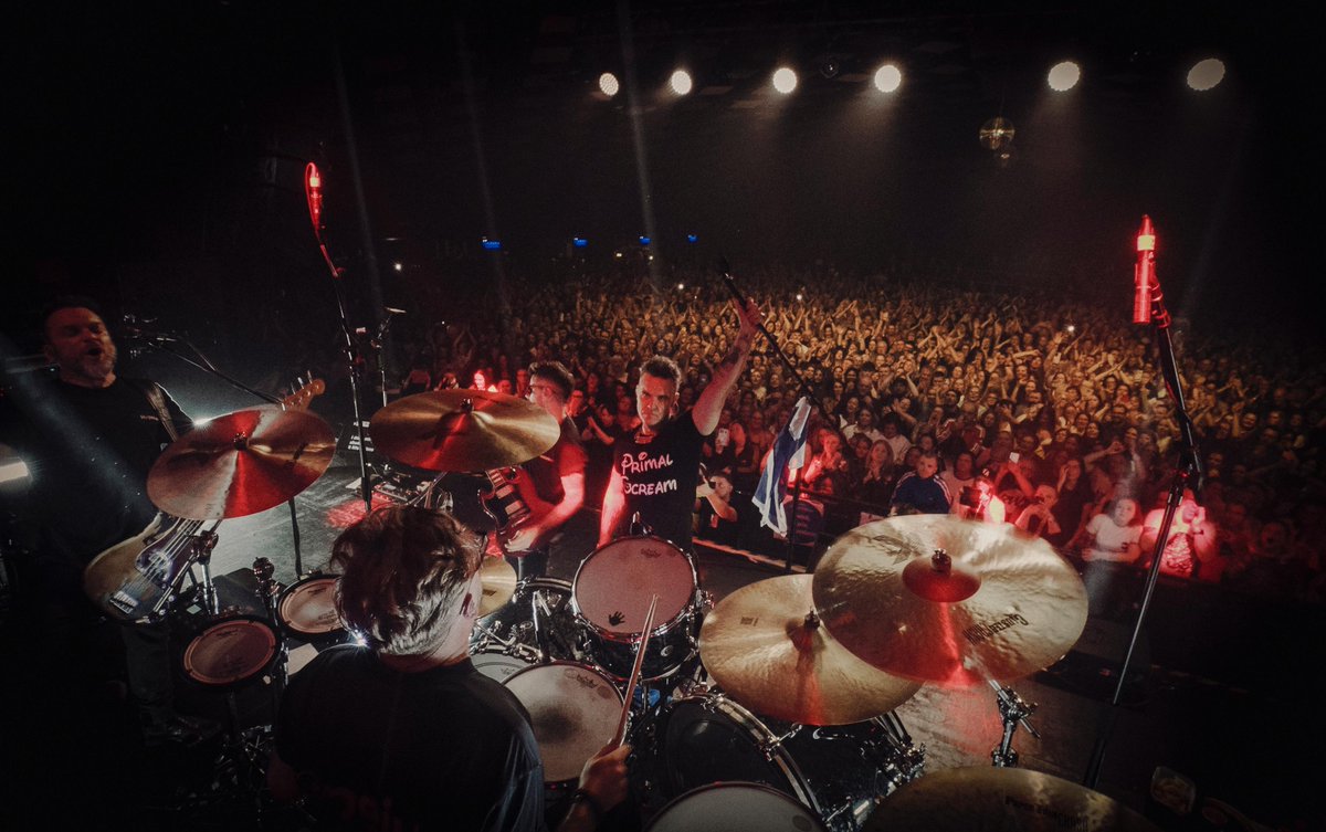 Robbie Williams tweet media