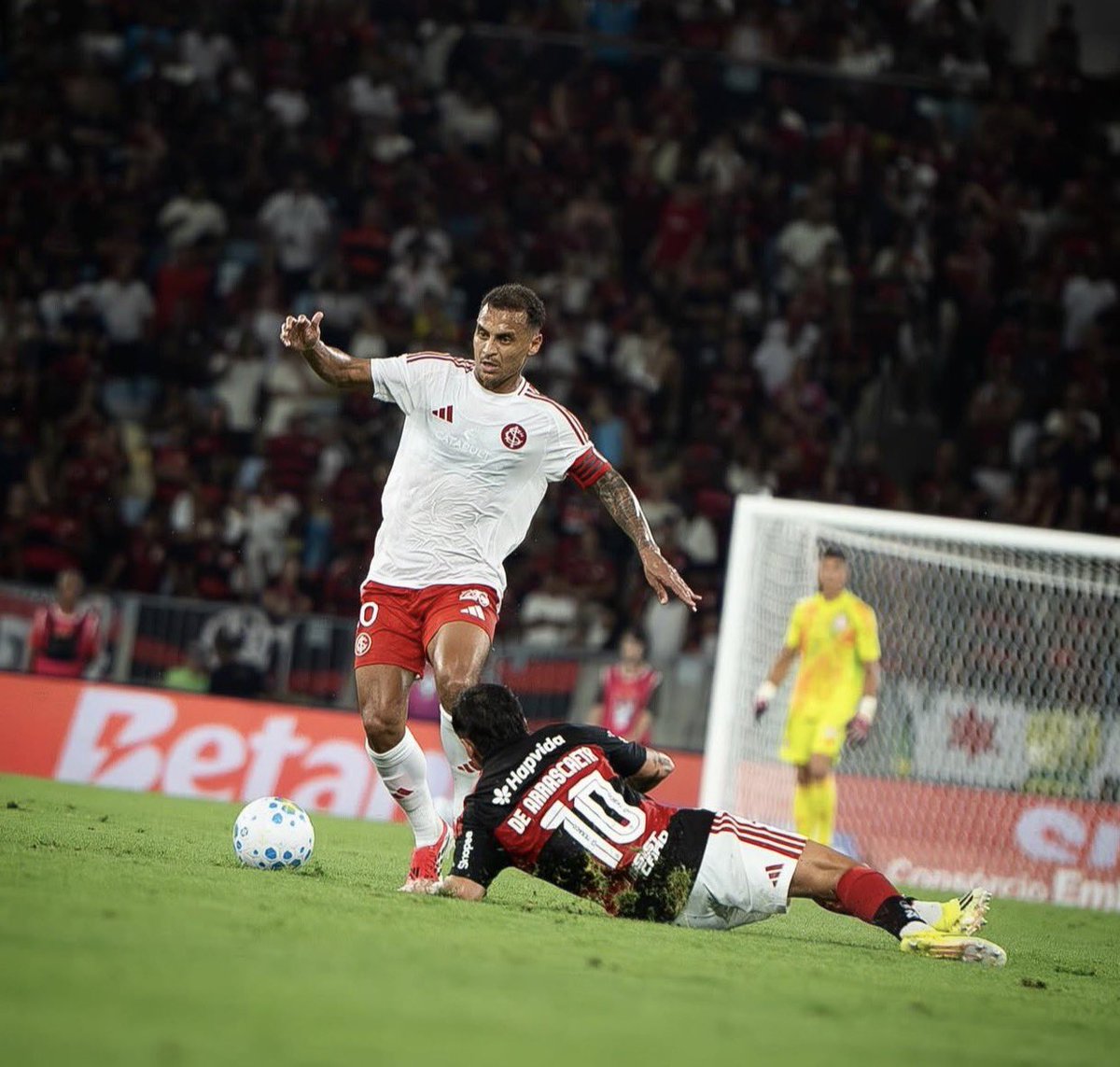 out of context brasileirão tweet media