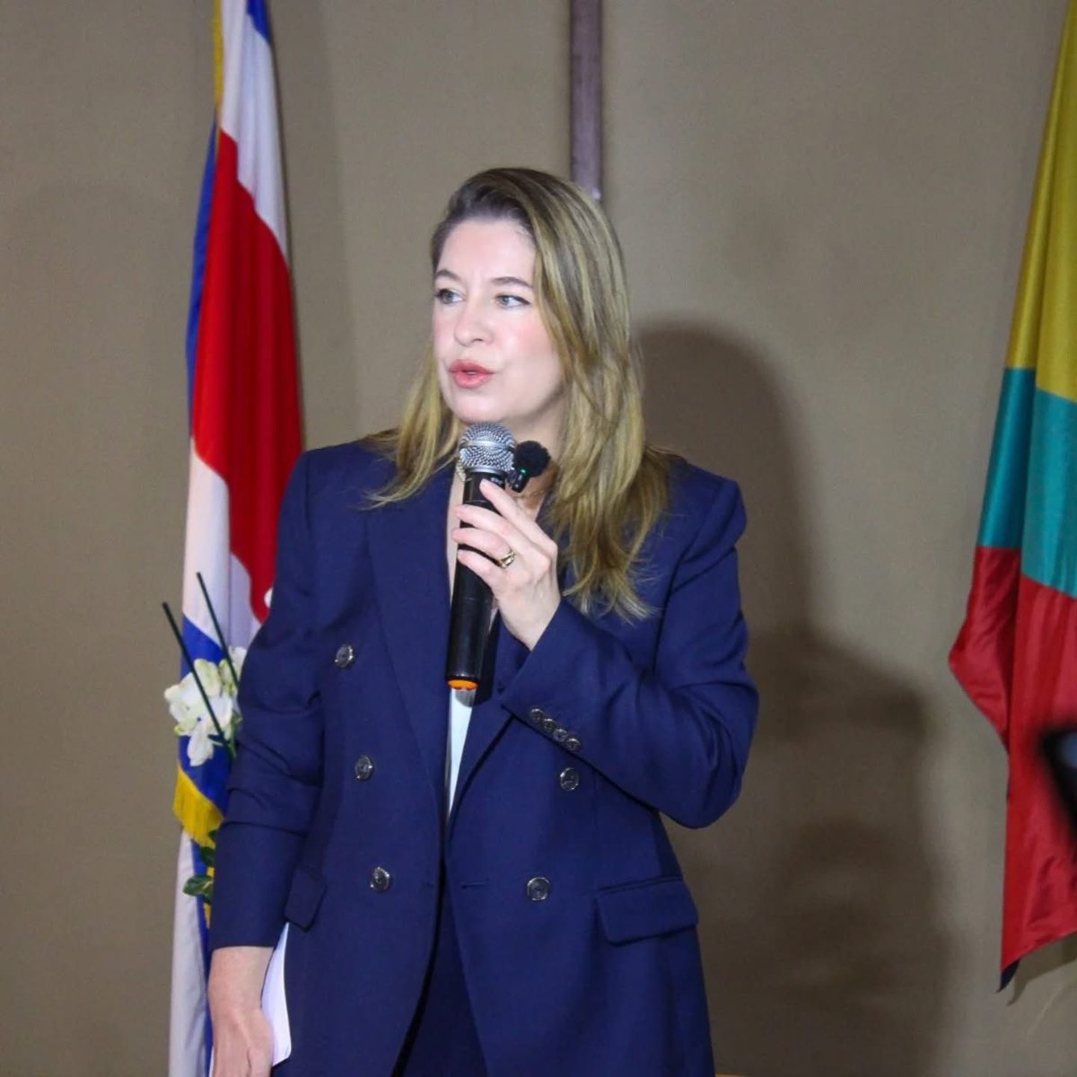 Claudia Dobles Camargo tweet media