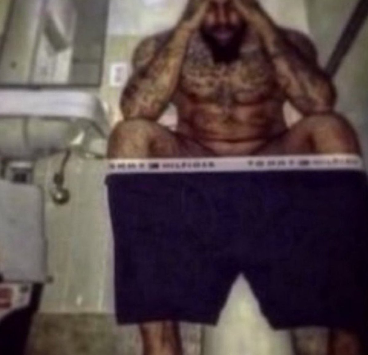 ___ntando's tweet image. Using free spotify for the first time since 2019