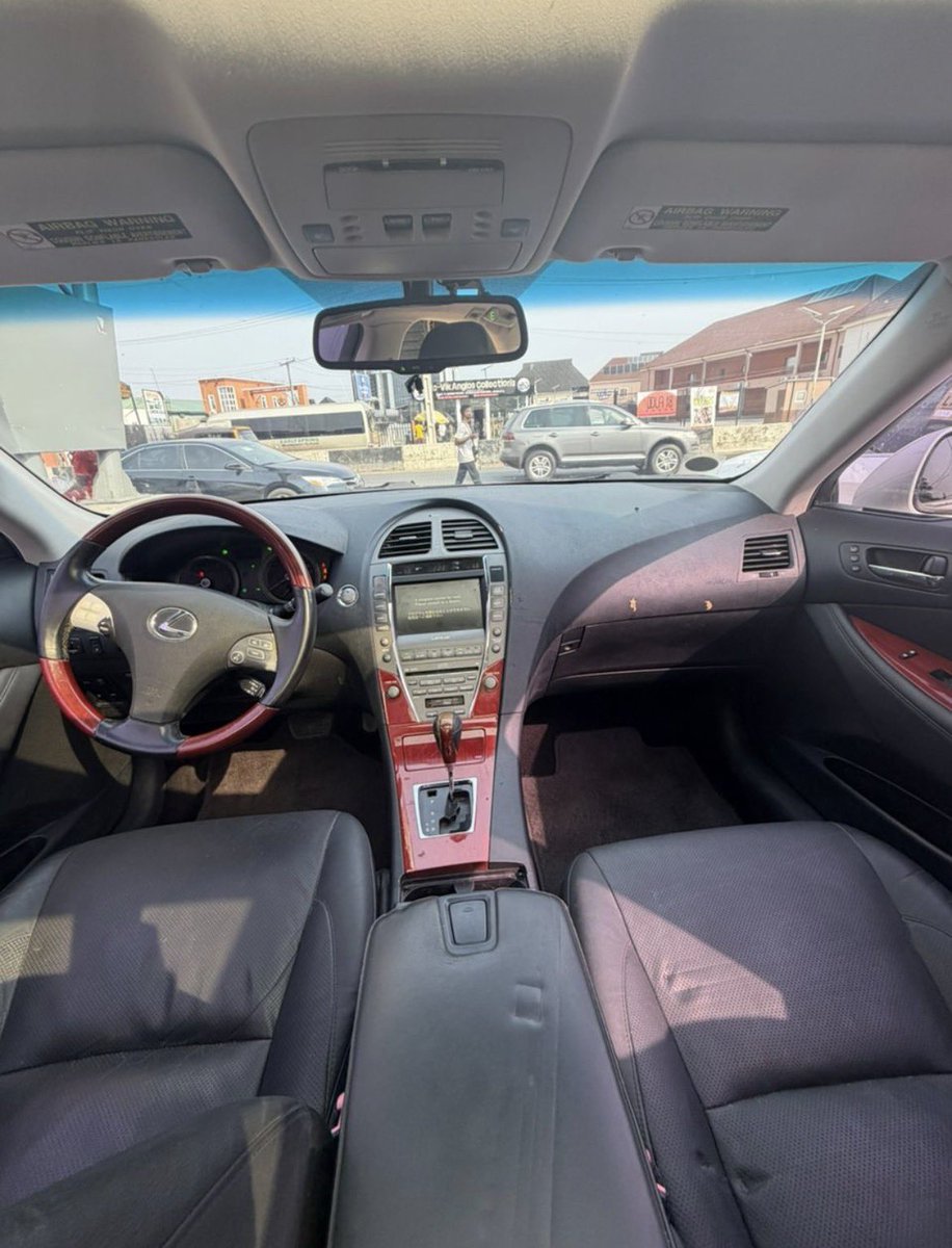 INIAUTOS's tweet photo. Cool Deal Super Clean
Available for Swap Giveaway Deal
Foreign used
Make; Lexus Model; ES350
Year; 2009
Price; #12.5m
Reverse camera
Power boot
Panoramic roof
Accident Free 100
Auto transmissions
Leather interior
Modern Steering
Alloy wheels https://t.co/tFRewmi0lb