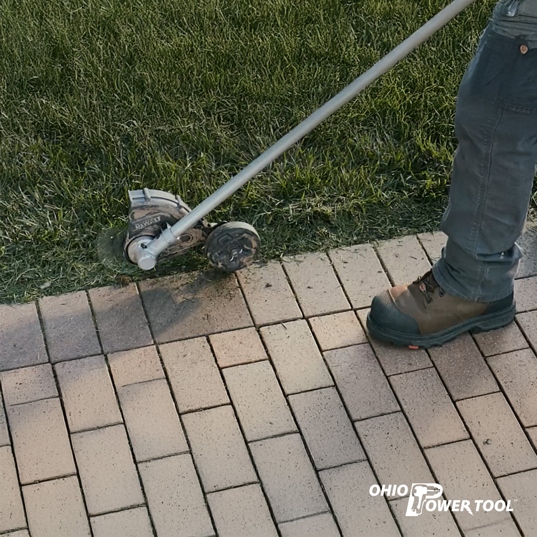 OhioPowerTool's tweet photo. Built for commercial landscaping crews, these new @DEWALTtough 60V MAX string trimmers and edgers deliver gas-level performance without the maintenance or noise. Learn more: https://t.co/nkeQ6K3San
...
#DEWALT #CommercialLandscaping #CordlessTools #OutdoorPower https://t.co/i8mlm7ZSIG