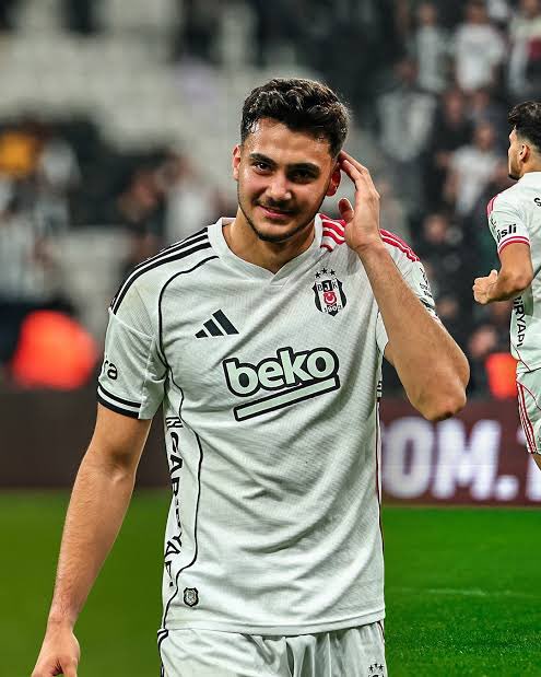 Yok diyo ben diyo orkan abimin dönercisine ortak olcam