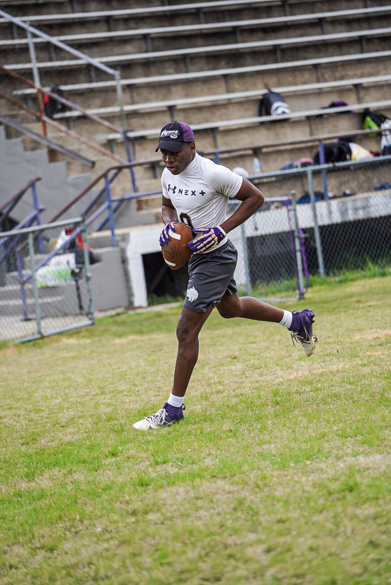 Tydarrius Holland tweet media