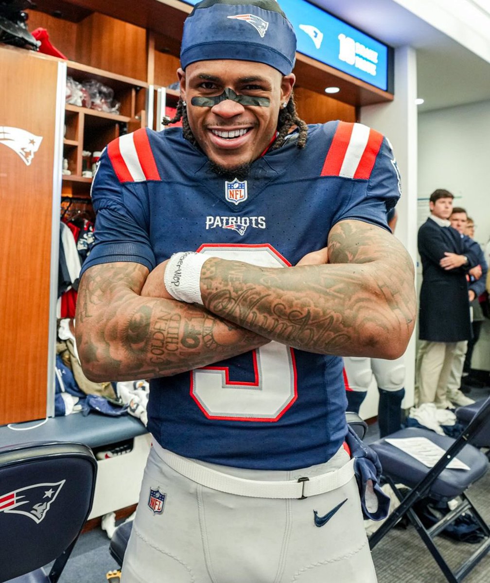 diehardbosfans's tweet photo. We are Pop Douglas days away from #SuperBowlLX ! LFG #patriots https://t.co/OL3GGkmYqg