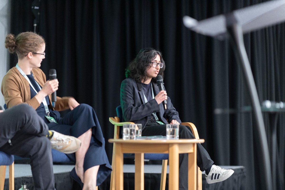 Research in Schools tweet media