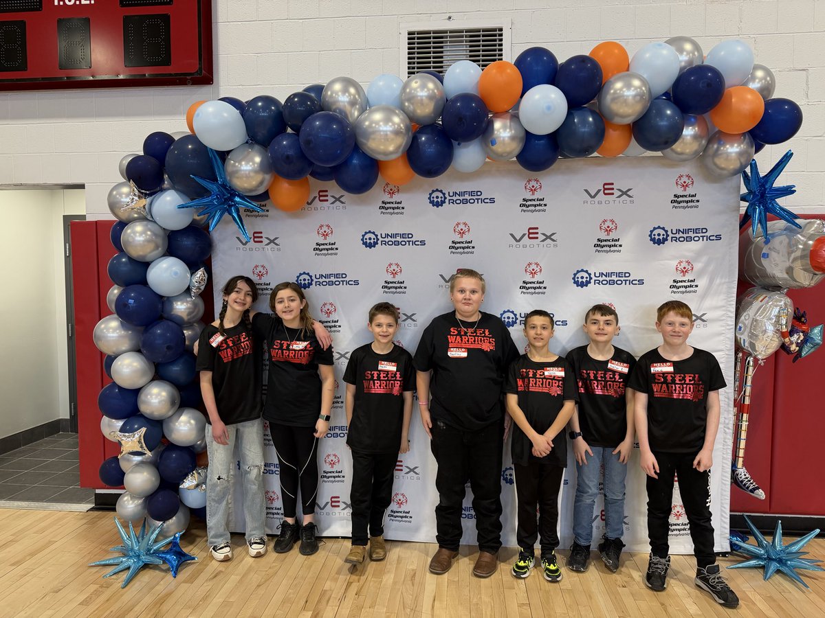 MrChrisFoster's tweet photo. #SteelWarriors #WarriorTech @VEXRobotics #UnifiedRobotic #Competition @ARDeMarco18 @EFEAteaches @EFSDWarriors https://t.co/tD2XJ1twPH