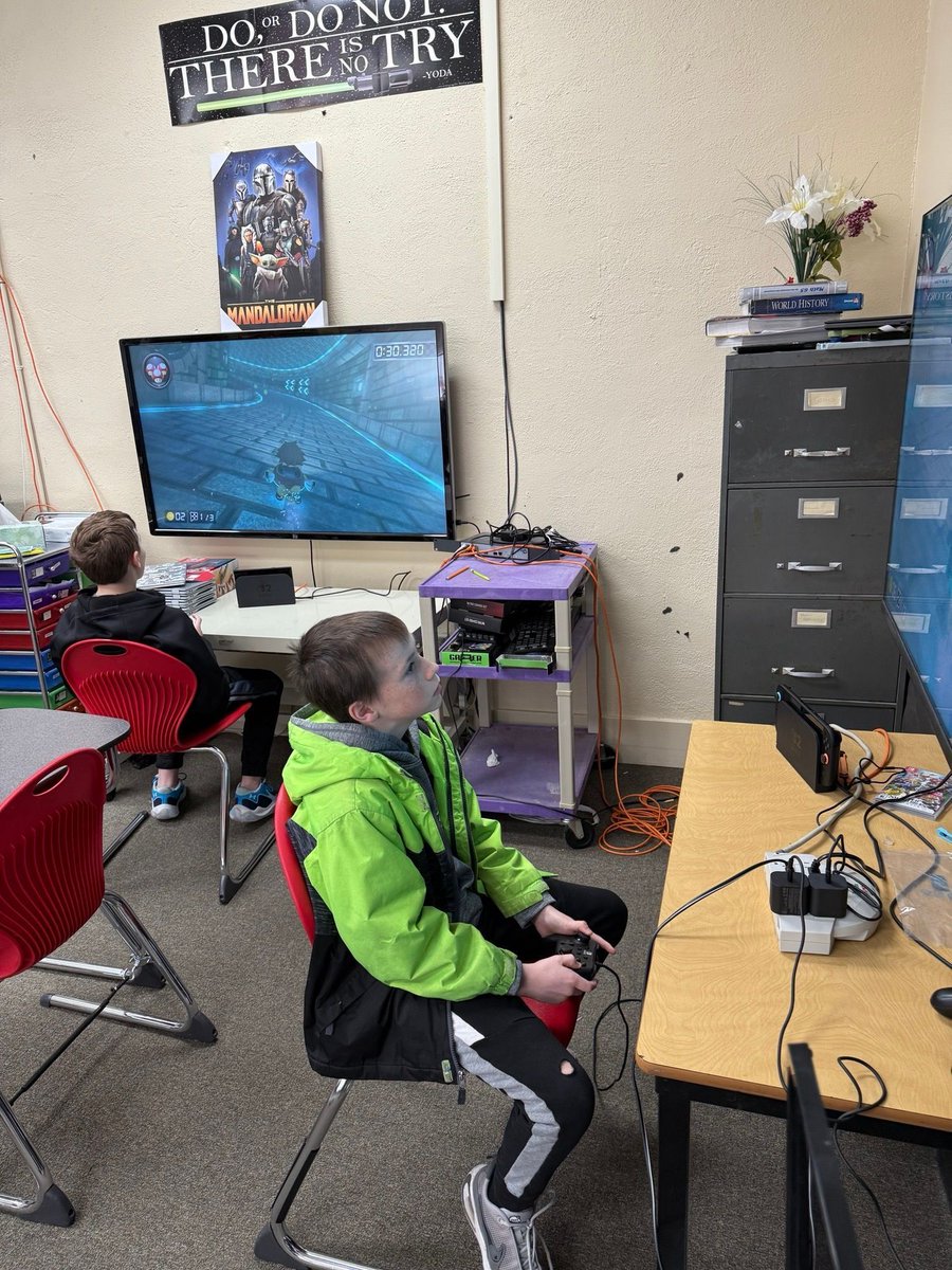 Hermitage School tweet media