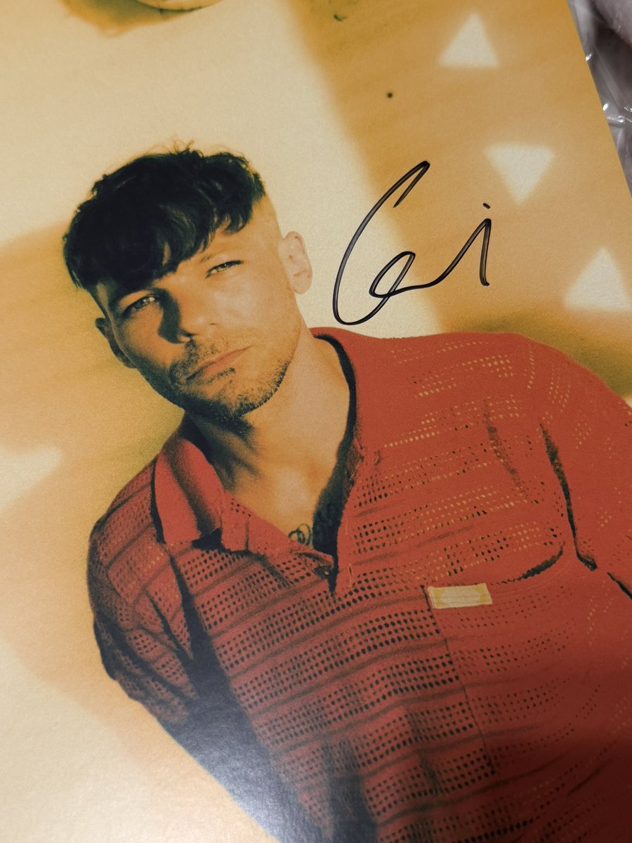 OFICIALMENTE TENGO UNA POSTAL FIRMADA POR LOUIS!!!!!!!!
