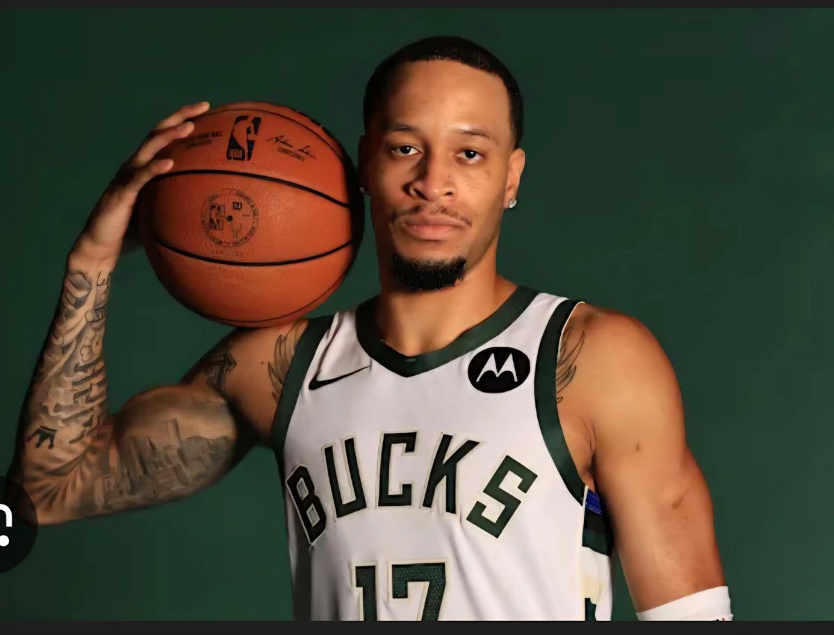 🚨ÚLTIMA HORA🚨

Los Suns concretan un TRADE con los Bucks que trae a Cole Anthony y Ammir Coffey a Phoenix.

A cambio se van Nick Richards y Nigel Hayes-Davis, dos jugadores que no lograron entrar en rotación .

A mi humilde parecer INENTENDIBLE, qué opinan ustedes❓⬇️