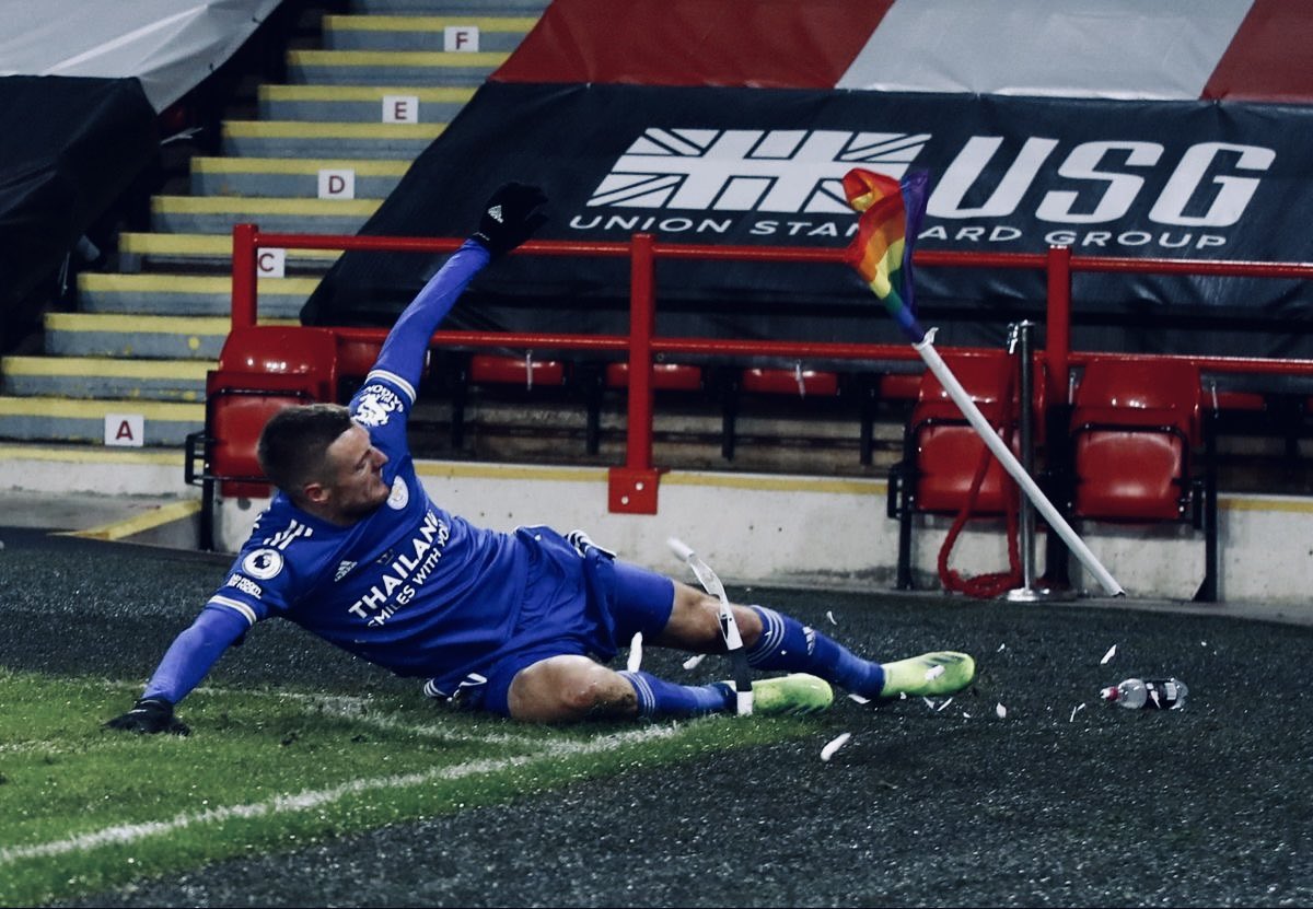 🗣️Jamie Vardy: "LGBT sapkınlığına özendiren bütün kulüpler kapatılmalı."