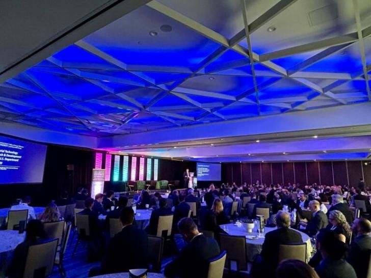 Decarb Connect North America, February 10-11, #Houston #Texas buff.ly/NRGpSEL #DecarbConnect #decarbonization #carbon #emissions #energy #energyefficiency #cement #steel #electrification #refining #chemicals #risk #buildings #resilience #infrastructure #greenbuilding