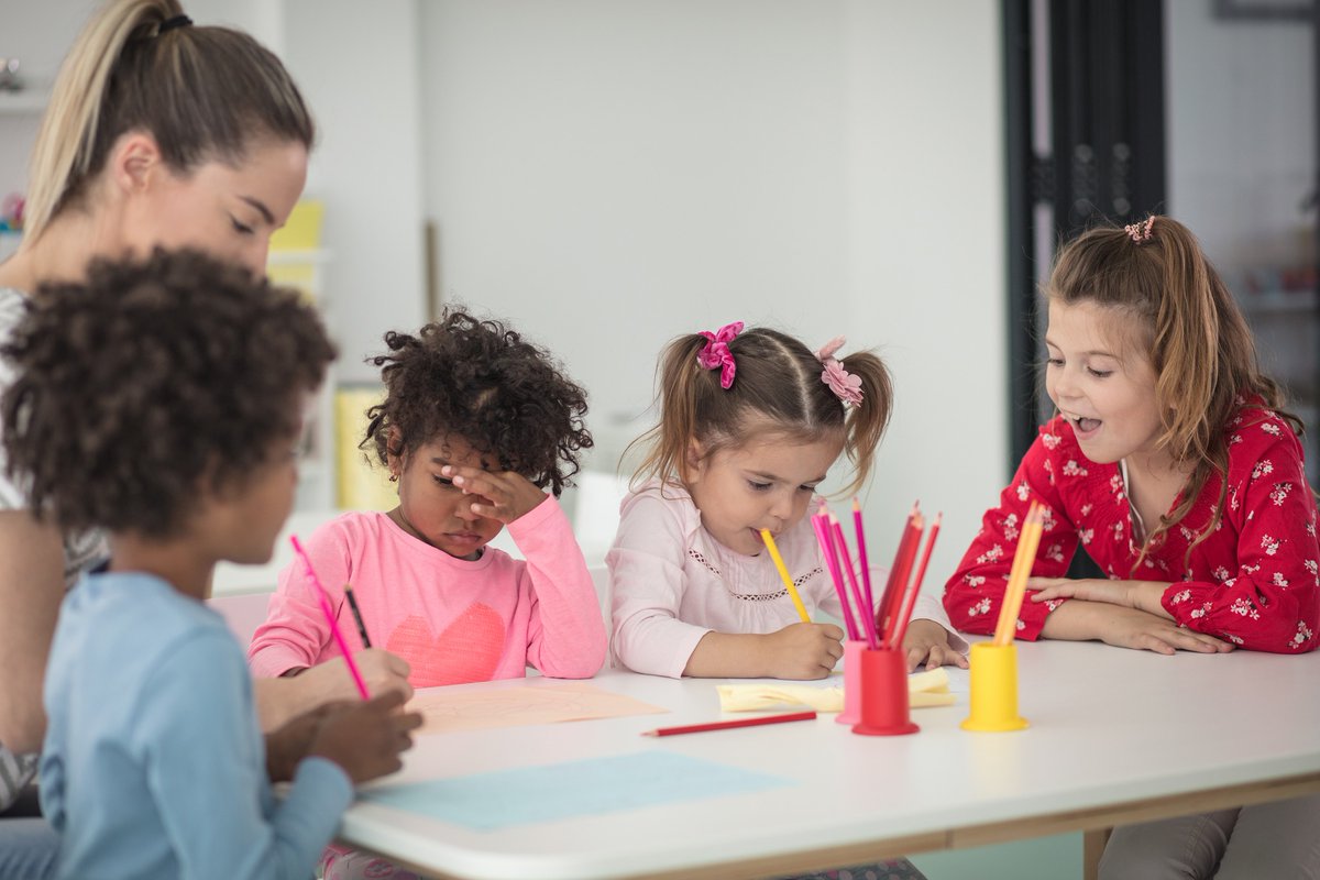 Les vacances d'Hiver approchent, c'est le moment de réserver l'accueil de loisirs pour vos enfants.
Cholet Animation Enfance propose aux 3/12 ans une multitude d'activités.
📅 Du 16 au 27/02
ℹ Réservations à J-7 sur Mon Espace Citoyen
Infos 👉 cholet.fr/welcome/cholet…
