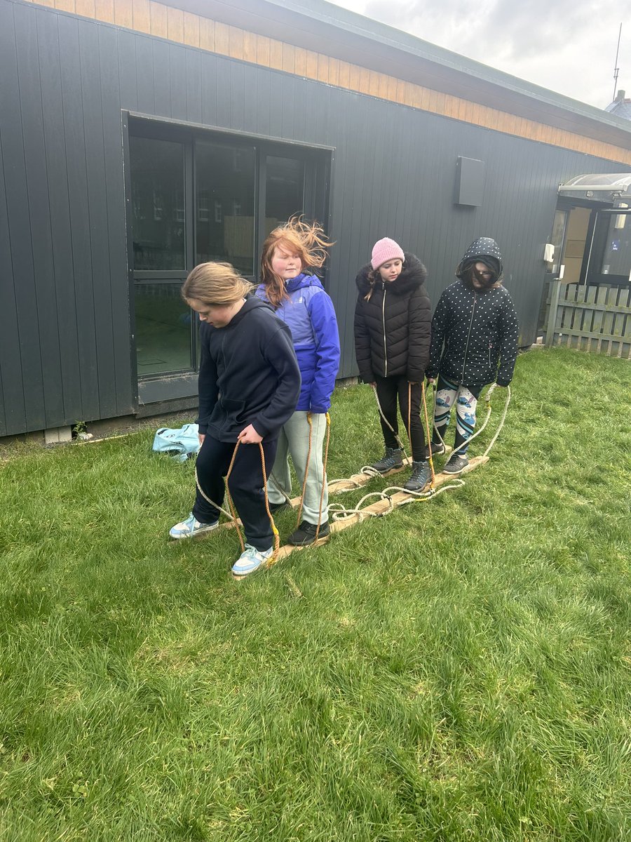 VeldonMrs's tweet photo. Team building this afternoon 👏 https://t.co/2Xiz9QtLy7