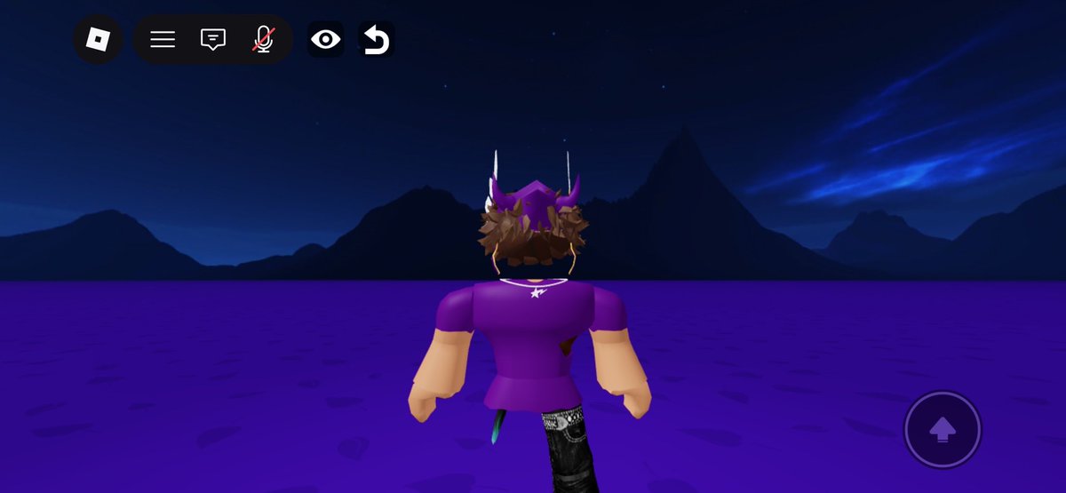 Lwk dunno which hair is better 

Space or Brown messy hair combo