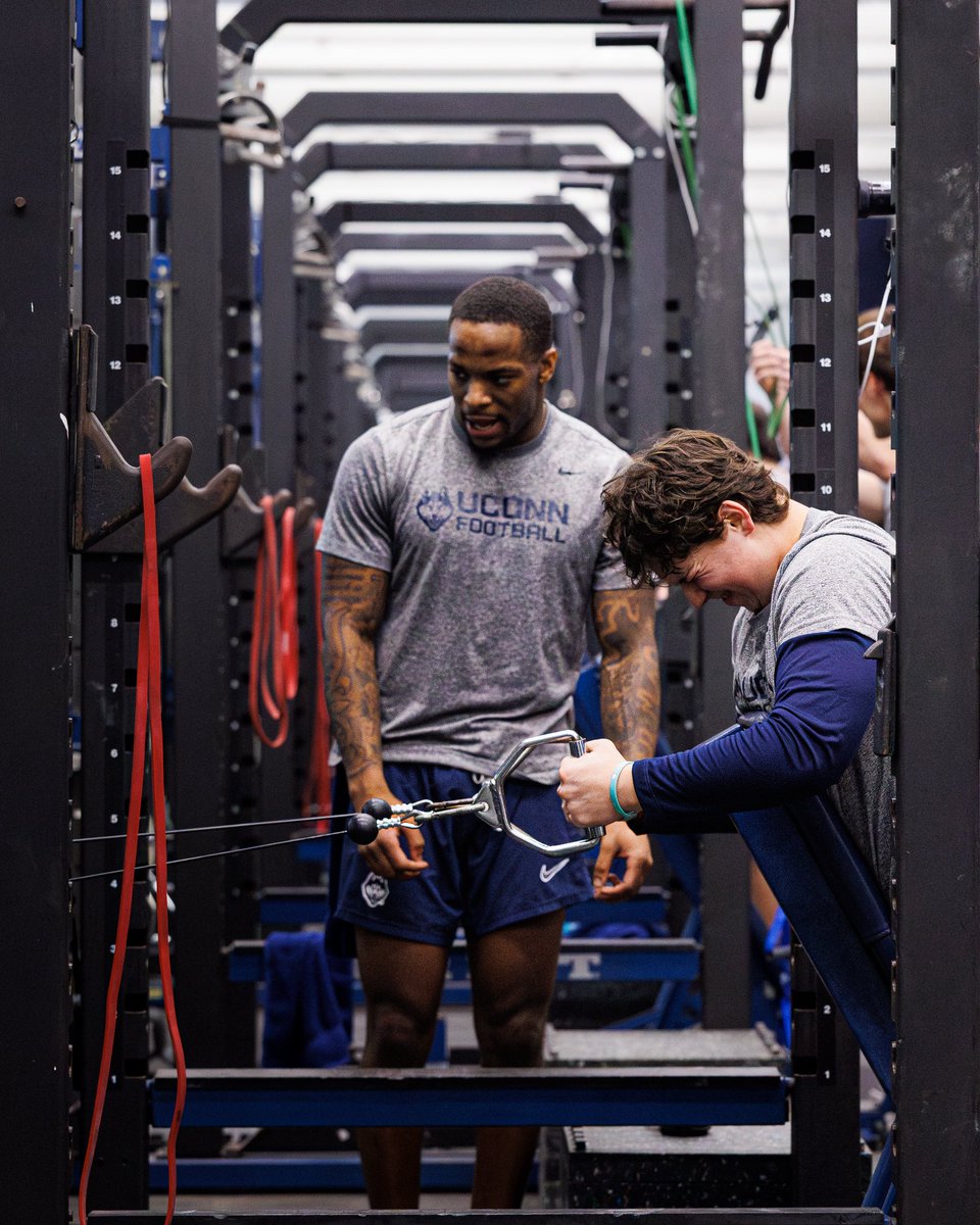 UConn Football tweet media