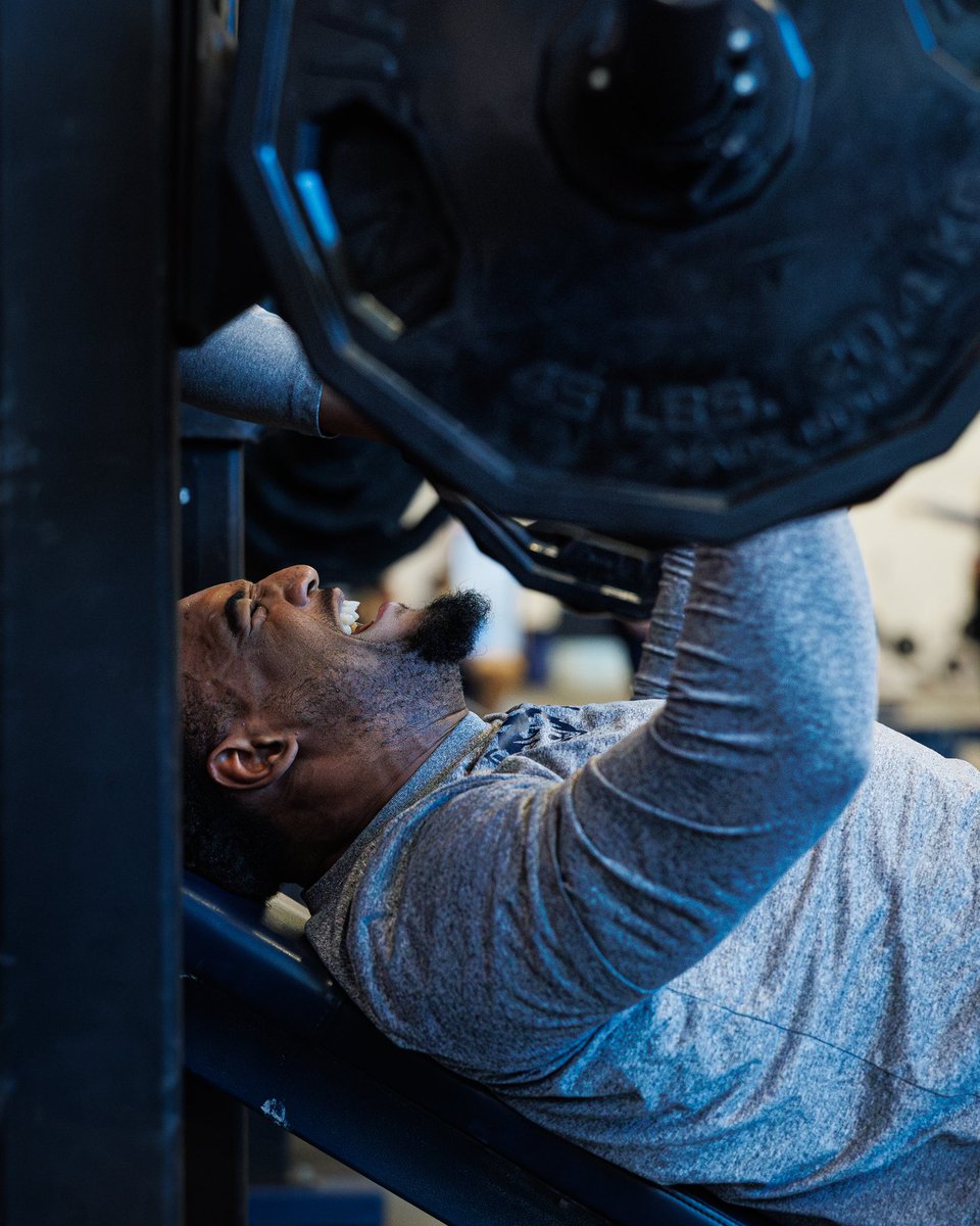 UConn Football tweet media