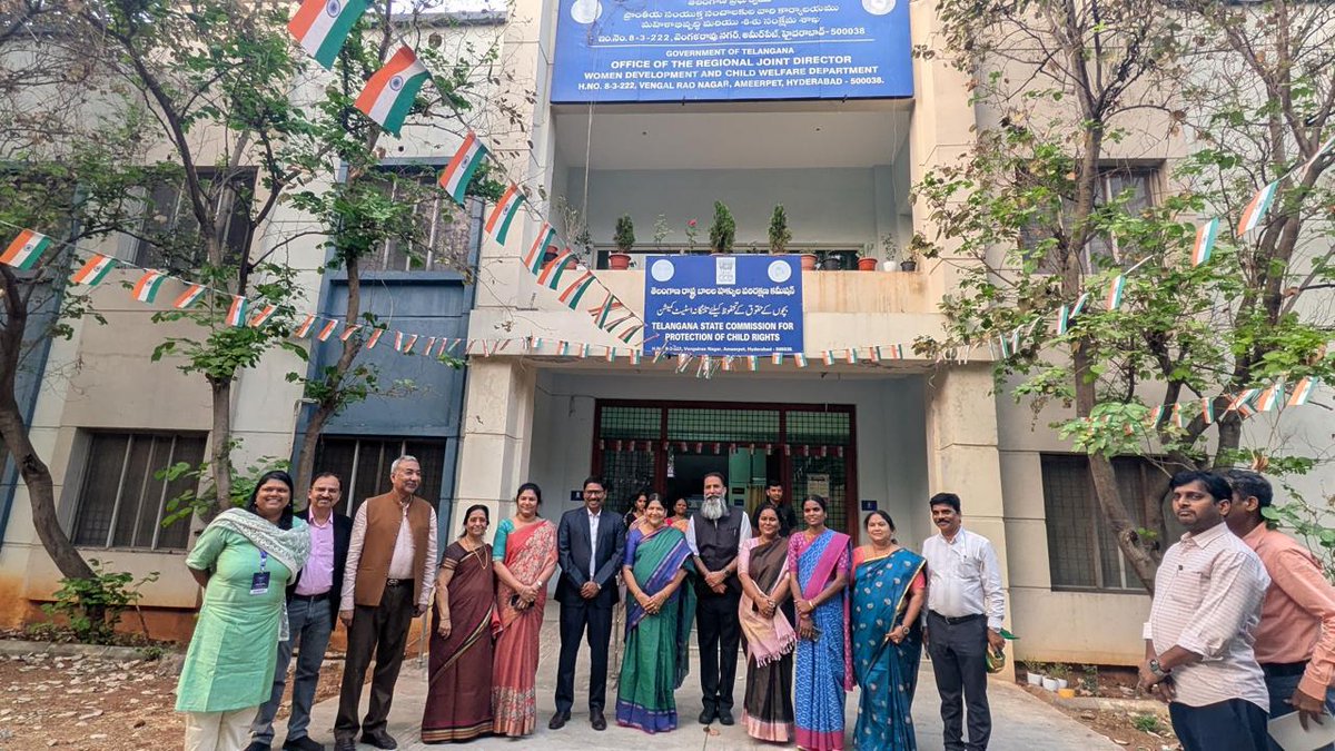 The Commission met Sri Bhuwan Ribhu, Founder, JRC, to discuss the Telangana Child Marriage Free initiative and a statewide action plan. The meeting was chaired by Smt. Seetadhayakar Reddy with participation from Commission Members, law enforcement, NGOs, and the AVA team.