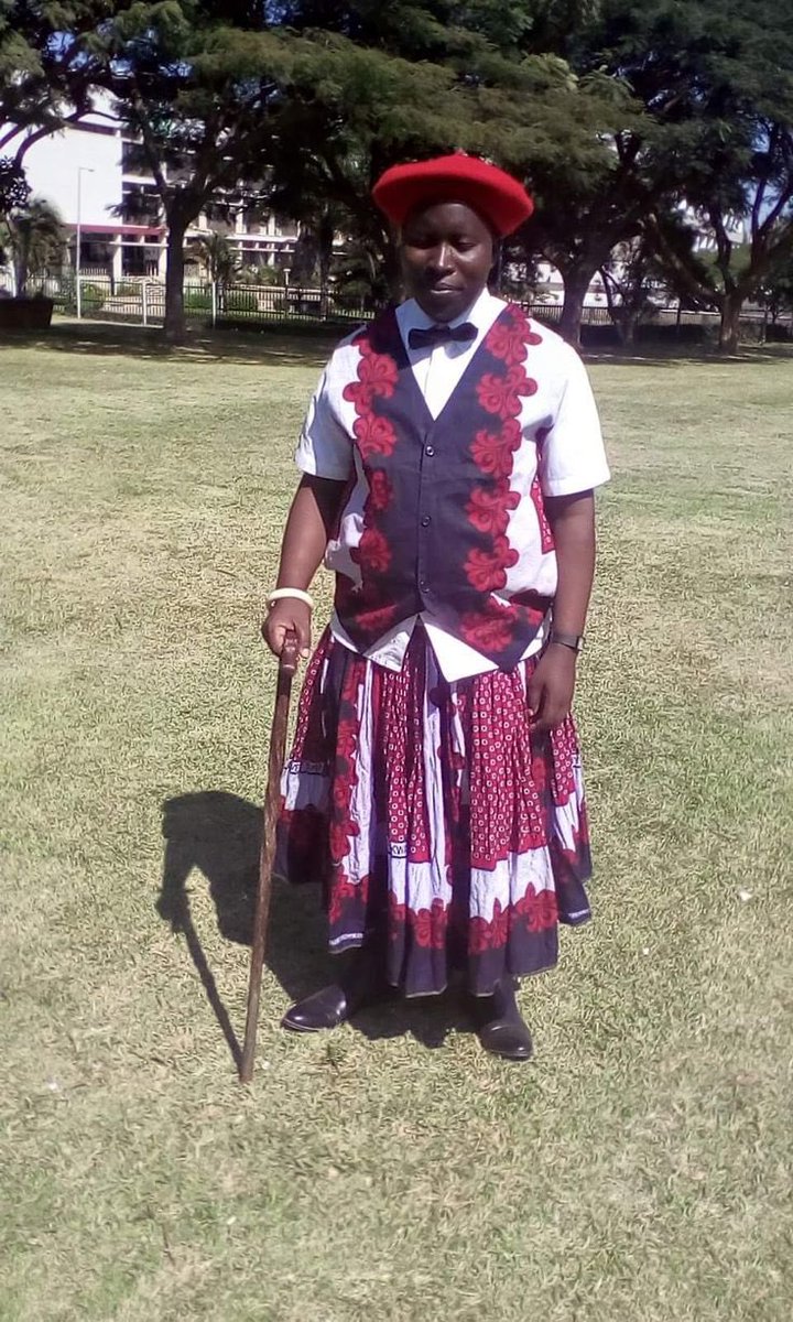 RayAzungah's tweet photo. @SaddickAdams What we mean when we say Dear sir/Madam

#Zambia #Zambians https://t.co/yvM0yQ2t7N