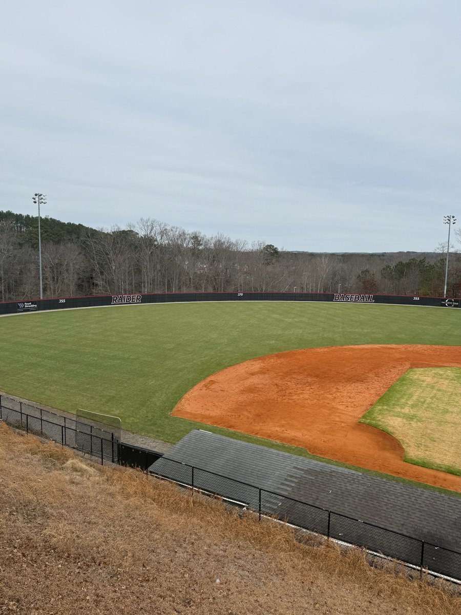 collins_comp's tweet photo. Proud to deliver @alpharetta_baseball a brand new look for this season. Custom graphic windscreens installed and Collins Company is proud to be sponsoring this squad! Nothing beats supporting local teams and helping the field look as good as the players perform!💪 https://t.co/IIPeX39pLy