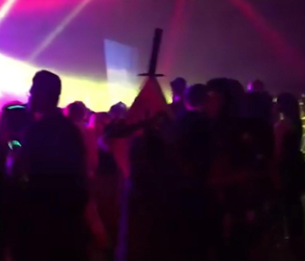 rootfeeder's tweet image. Bill Cipher is and always will be my bloody valentine;
the shapely love of my life 💝 ☀️