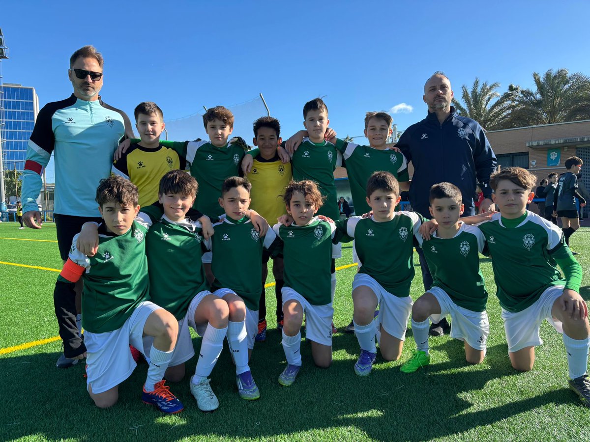 raneroficial's tweet image. LACANTERAVERDE 

Alevin Primera 

Ranero CF 
10-0
Aguilas 

⚽️⚽️Alex 
⚽️⚽️Aroca 
⚽️⚽️Raul 
⚽️Hugo 
⚽️Dani 
⚽️Tutor