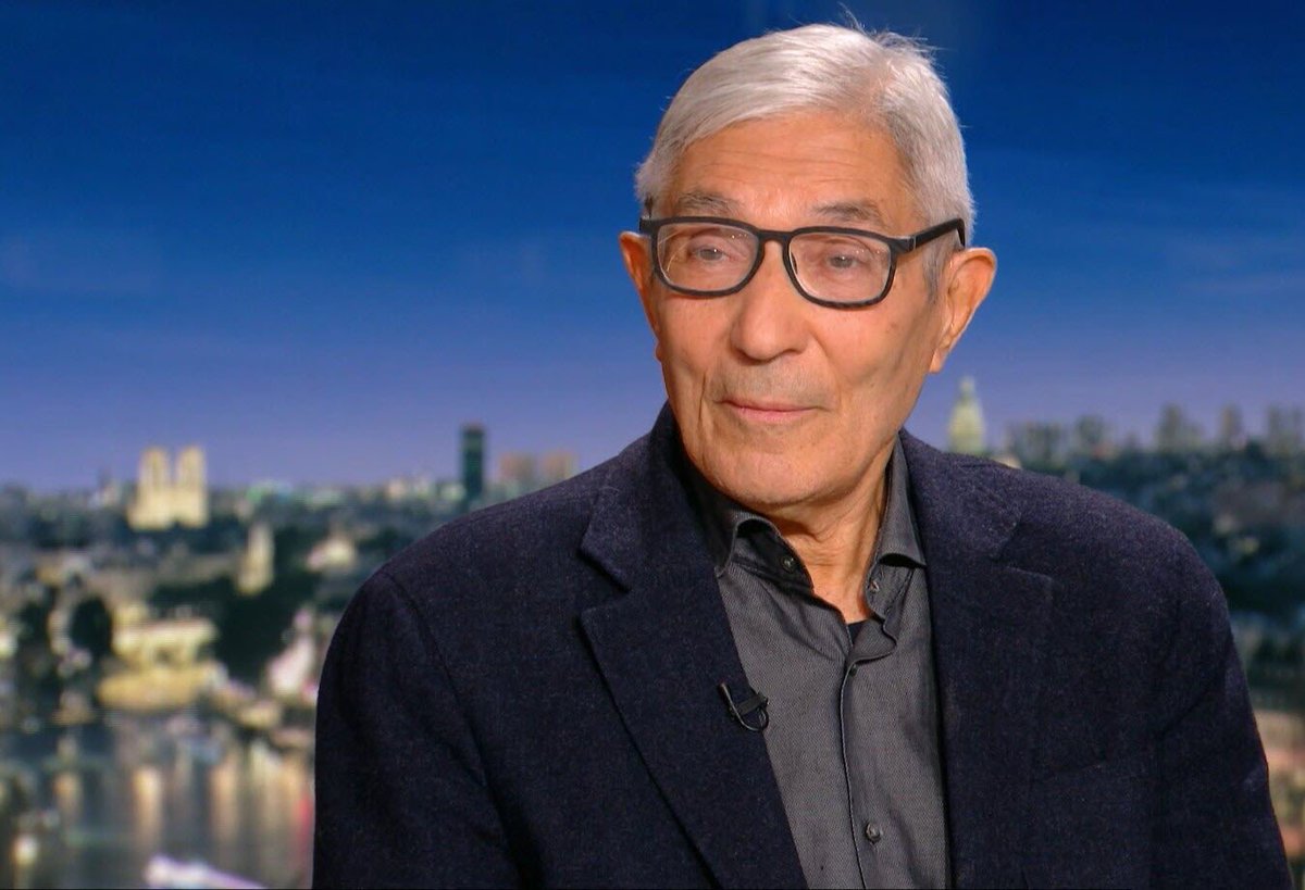 Algeria3New's tweet photo. NEWS 🚨 |

L’écrivain Boualem Sansal annonce avoir été déchu de sa nationalité algérienne. https://t.co/NIKXYaG3KS