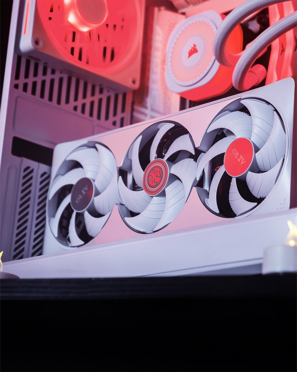 GIGABYTE_DE's tweet image. GIGABYTE AORUS AERO GiMATE AI TOP GAMING POWER 😎

Dank an 💘🛠📸🎥💻: @ AWDIT @ aorus_uk

#GIGABYTE #AORUS #custompc #pcmr #cotl