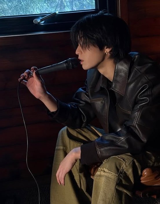 minhodrive's tweet photo. coolest person ever I fear https://t.co/mFGELGSGdI