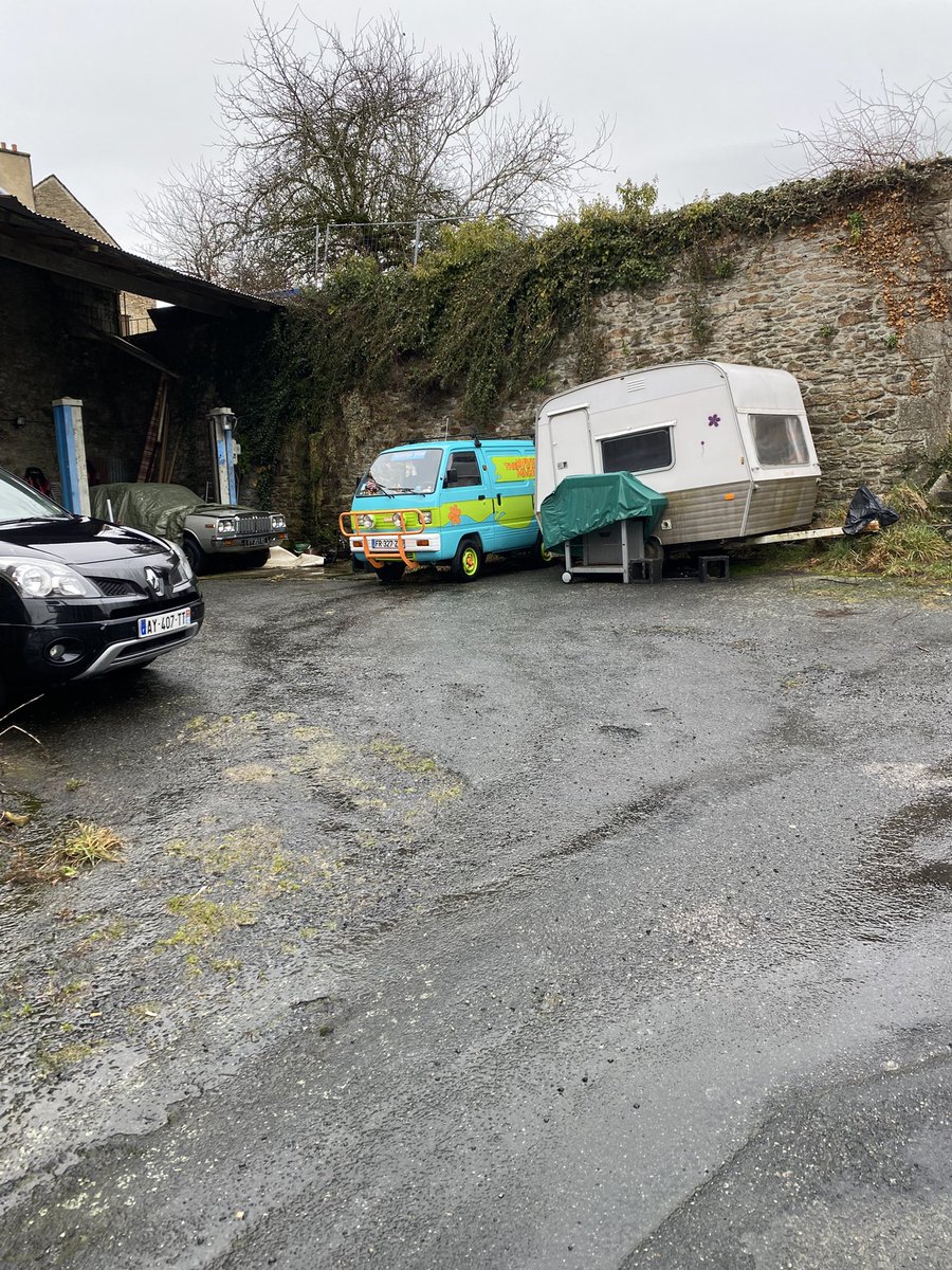 le mec chelou tweet media