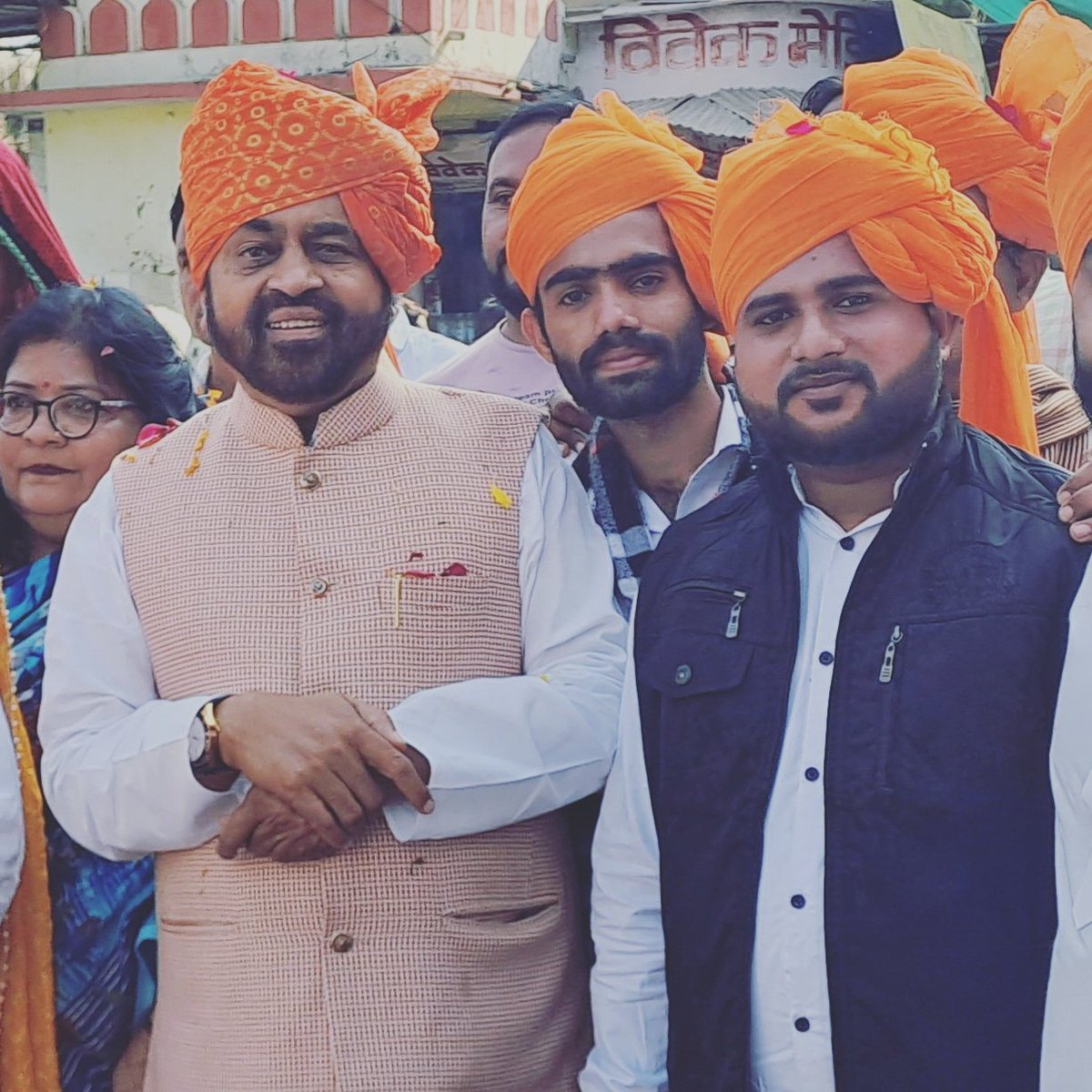 JaiminTak1989's tweet photo. सिरोही NSUI पूर्व जिला अध्यक्ष हमारे भाई रितिक मेघवाल जी को NSUI राजस्थान प्रदेश महासचिव पद पर  नियुक्ति होने पर हार्दिक बधाई वह उज्ज्वल भविष्य की शुभकामनाएं 🌷🌷
@RitikKumarMegh1 https://t.co/PxEpA0Lq64