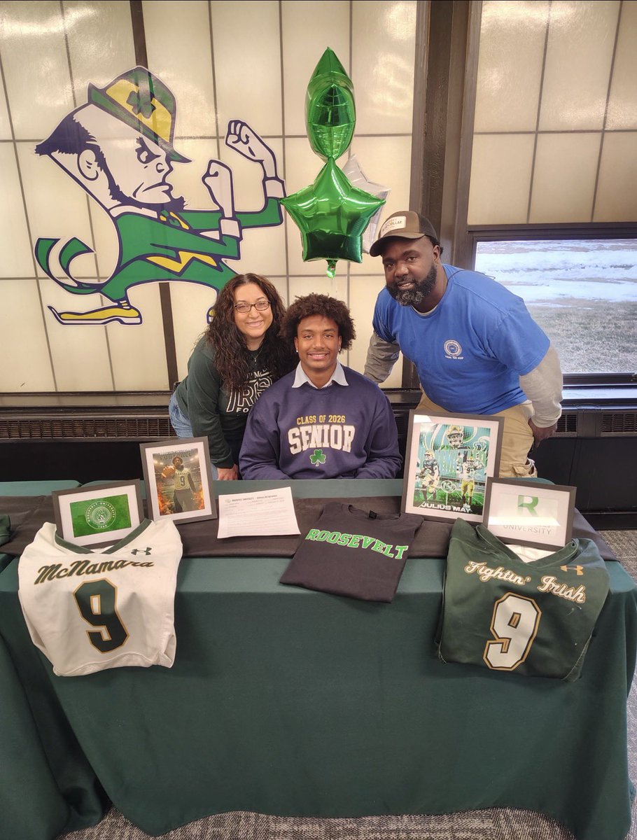 Julius May tweet media