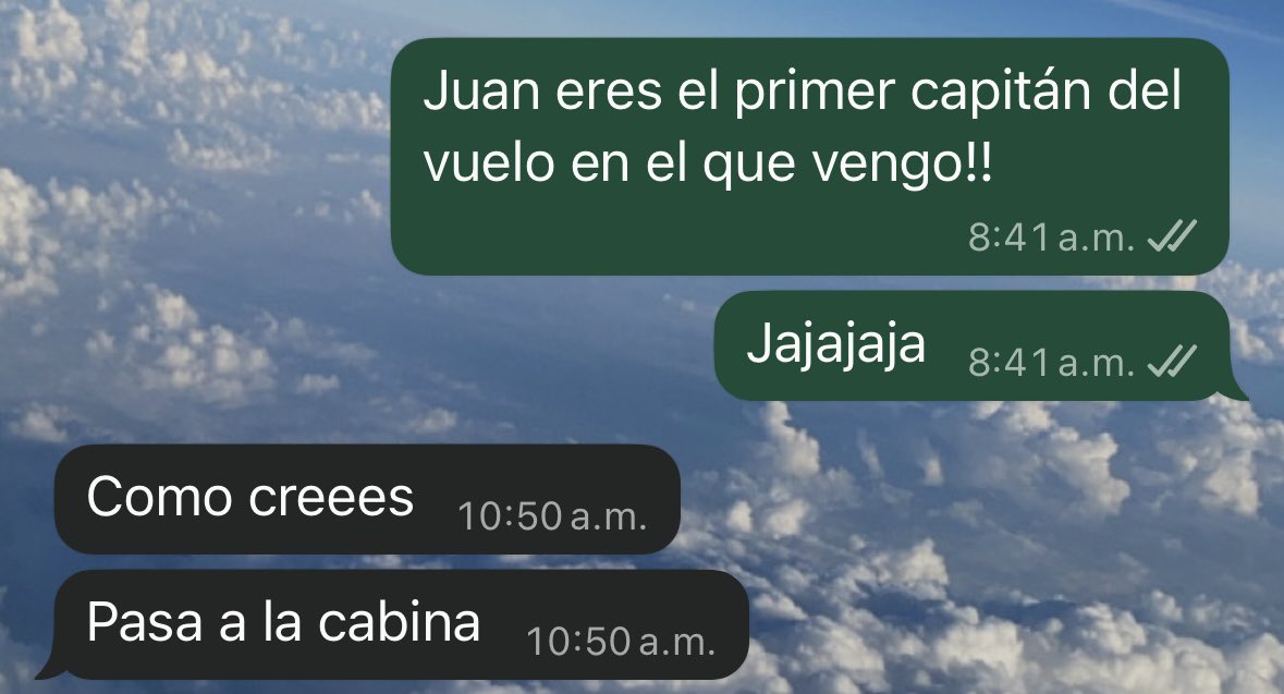 ¿Cuáles son las probabilidades de que el piloto del vuelo en el que vas sea un amigo? ¿Una en un millón?  

Hoy a mí me sucedió: