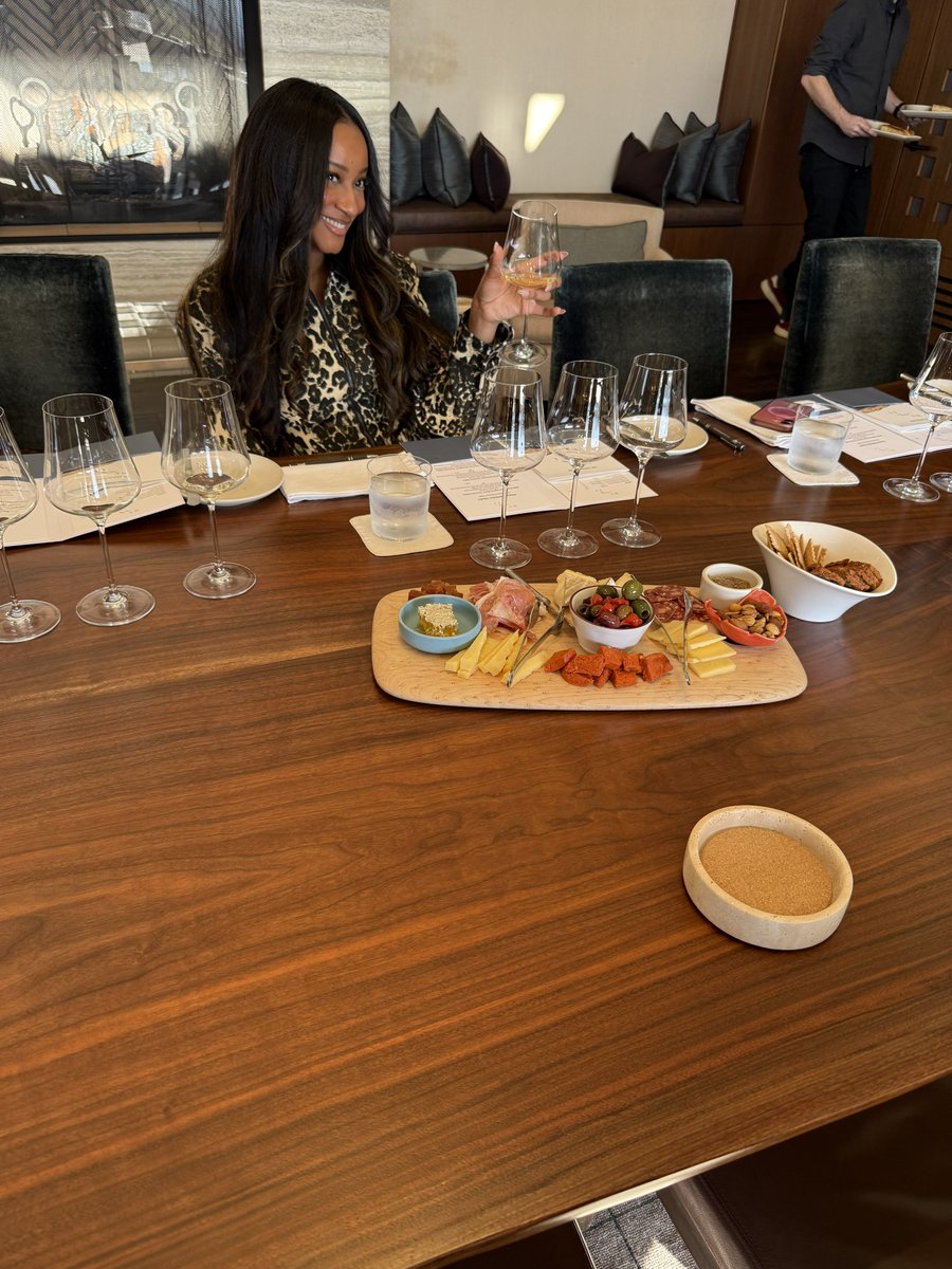 Sharon Branch tweet media