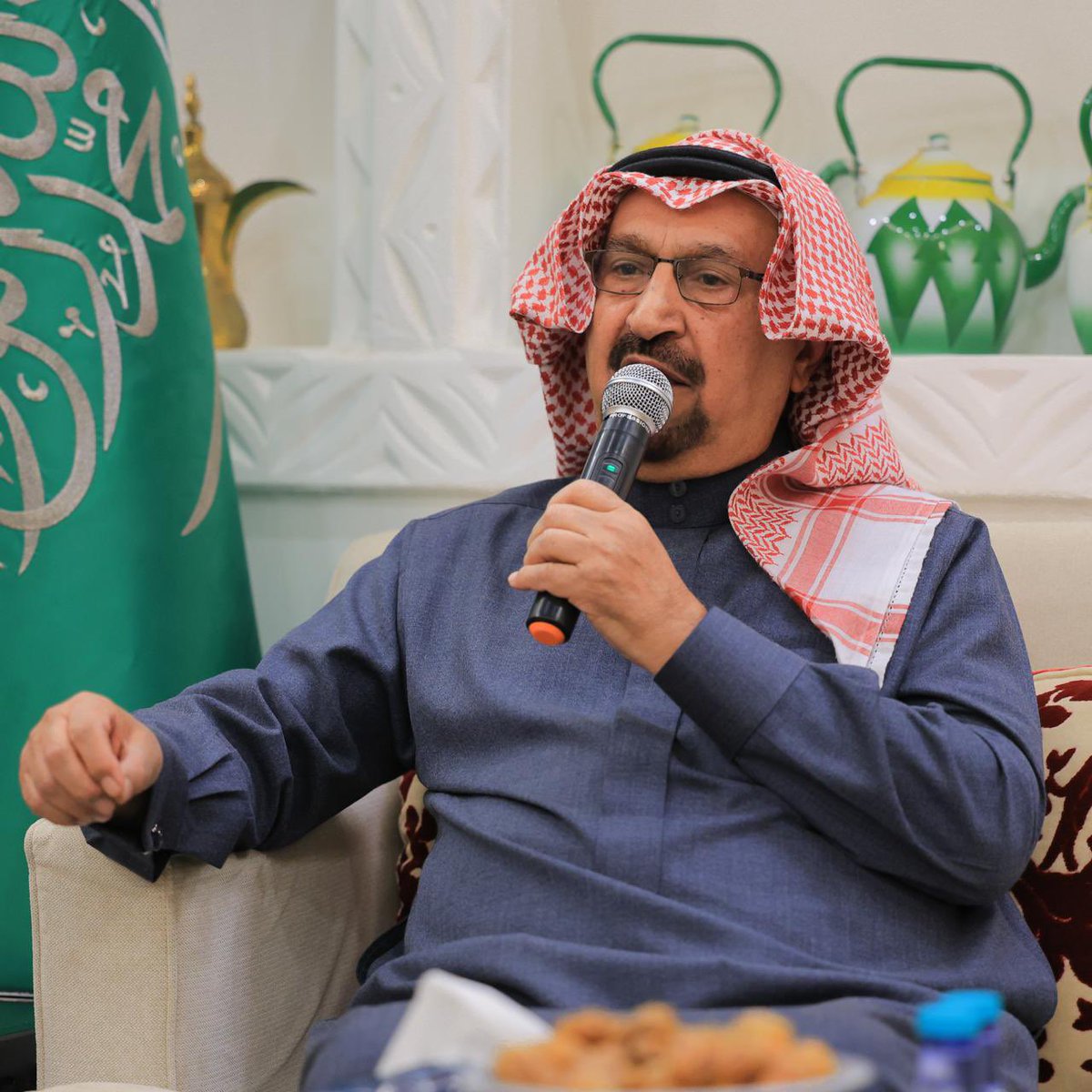 مقصورة السويلم tweet media