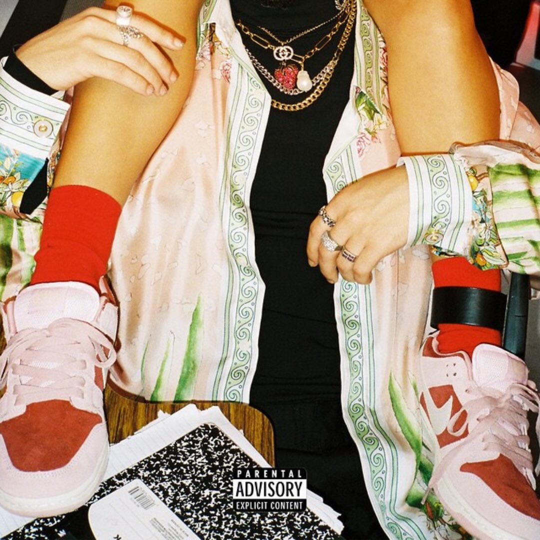 mvsicmvn's tweet image. Se cumplen 5 años de ‘Primer Día de Clases’, el álbum debut de Mora.