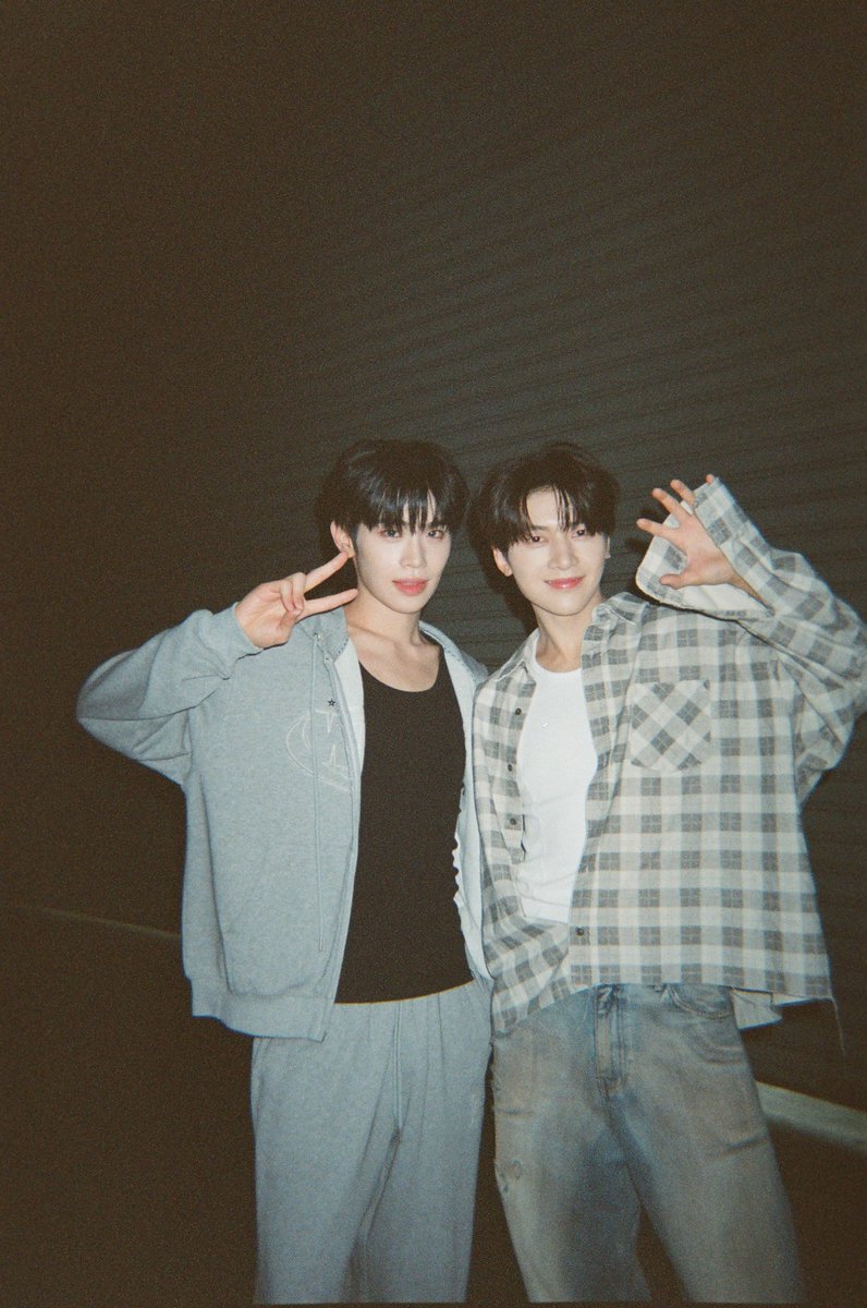 빵이즈 아카이브 tweet media