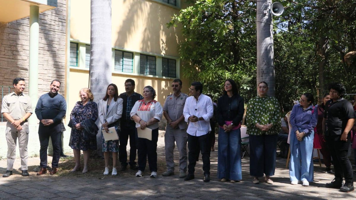 Asistimos a la inauguración de la Exposición “Humedales de Chiapas; Ecosistemas que dan vida”, una valiosa iniciativa realizada por el Jardín Botánico Dr. Faustino Miranda y Heliomaster A.C. #HumedalesDeChiapas #EcosistemasQueDanVida #MedioAmbiente #Sustentabilidad #Chiapas