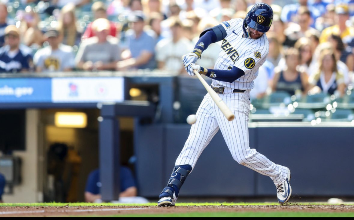 In my latest for <a href="/FTNFantasy/">FTN Fantasy</a>, I broke down 7️⃣ hitters that public projection systems are too low on entering 2026

I compared our FTN model to public systems and included some gut calls as well

One of my favourite pieces in a long time, check it out here!
ftnfantasy.com/mlb/7-hitters-…