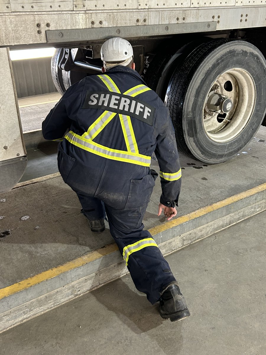 Alberta Sheriffs tweet media