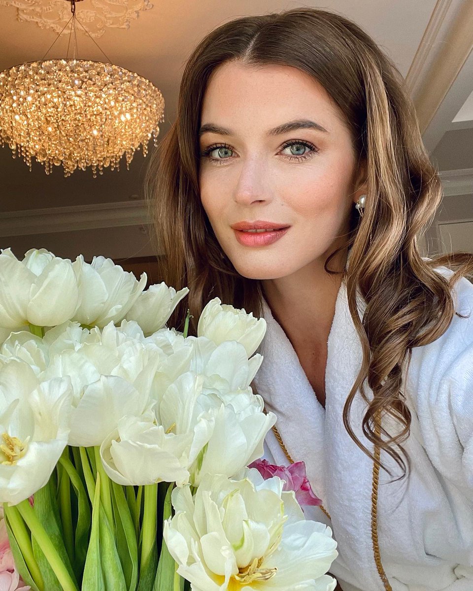 SaltWithin's tweet photo. Fresh flowers 🌸💐🪷 https://t.co/qKghnEjCz6