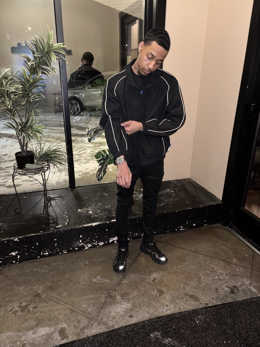 fom_c4's tweet photo. Misjudged cus I’m misunderstood but giving a fuck about yo opinion was nvr an option https://t.co/PFNMQfh8Os