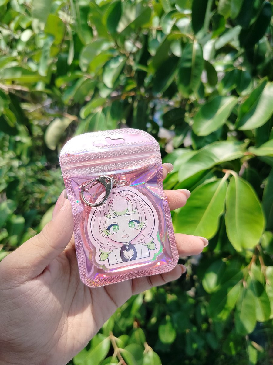 piconekoo's tweet photo. merch fav akuuu ~~ https://t.co/10a3tp3em2