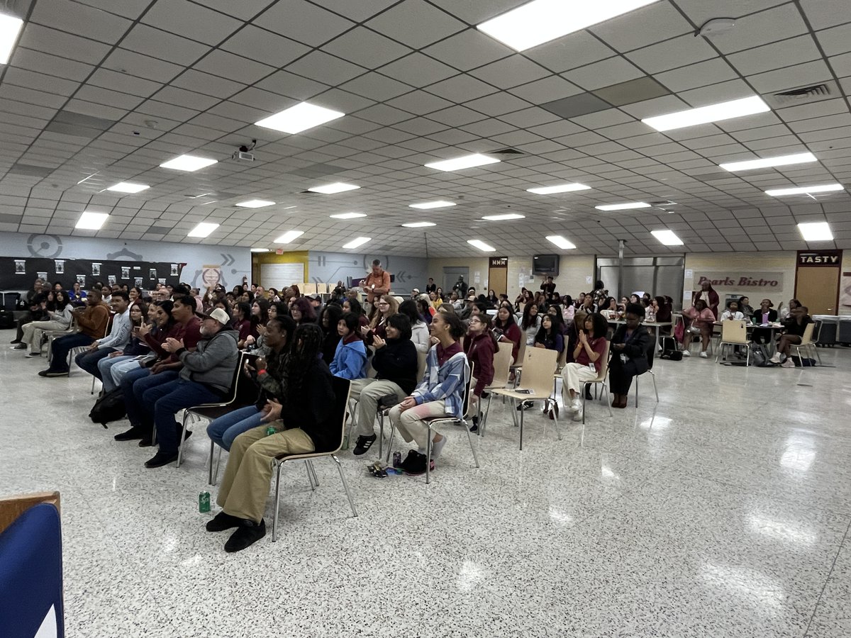 Aldine Young Women's Leadership Academy at Parker tweet media