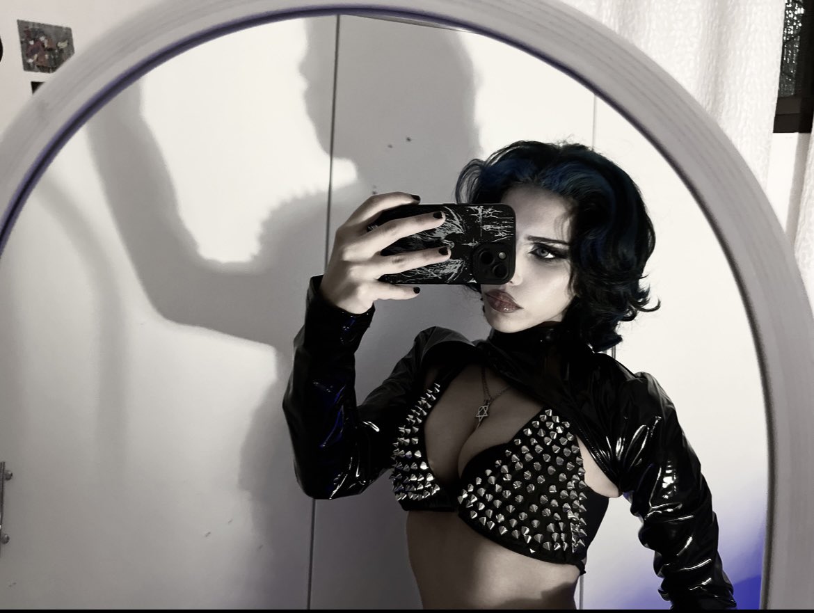 leoevilll's tweet photo. ⛓️ https://t.co/FMPj6ESknQ