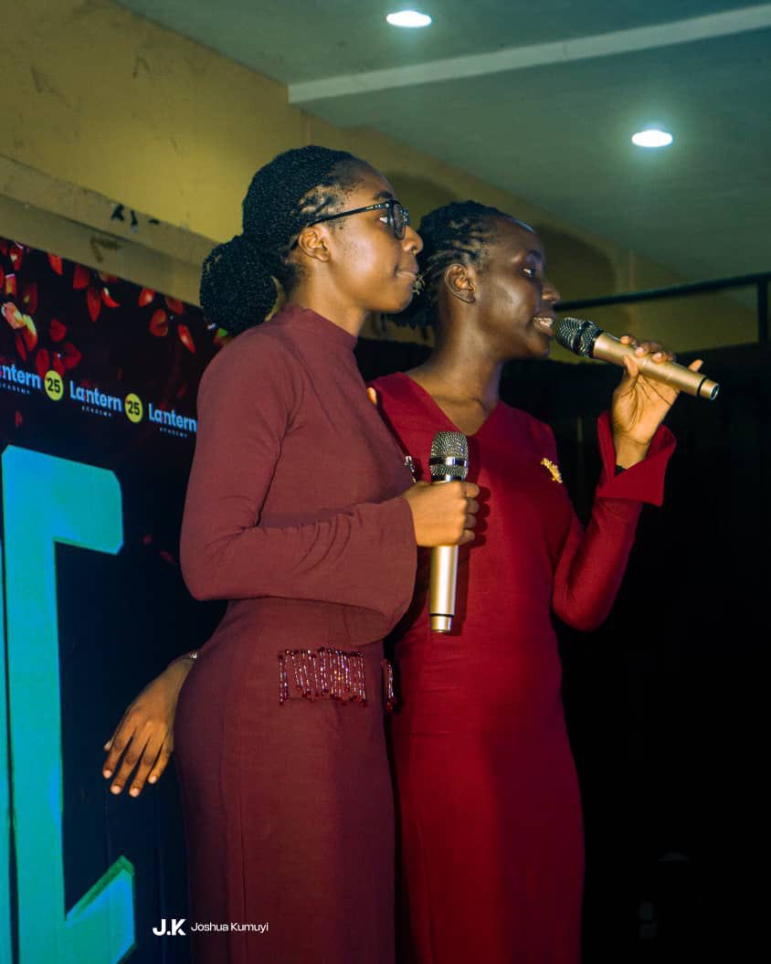 If you want to be friends with someone or you want mentorship, instead of just sending that cold DM, here’s what you can do.

See, if you need people’s time and attention, invest in what they are building or what they are interested in, especially if it can help you.

For