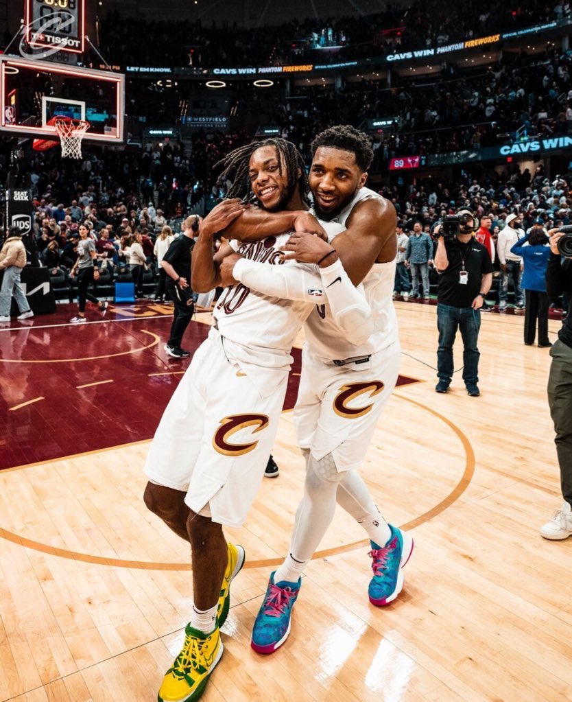 IsaacOkoroFan's tweet photo. Donovan Mitchell on DG: “He will be at my wedding. We’re brothers first. Then all of this second. It’s bigger than basketball”

(via Chris Fedor, Cleveland dot com) #LetEmKnow https://t.co/ntxcFqGLfX